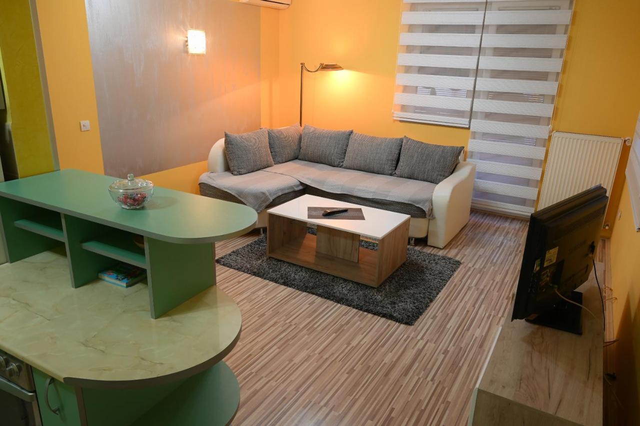 Mb Apartments Jagodina Bagian luar foto