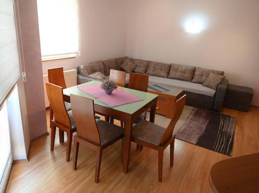 Mb Apartments Jagodina Bagian luar foto