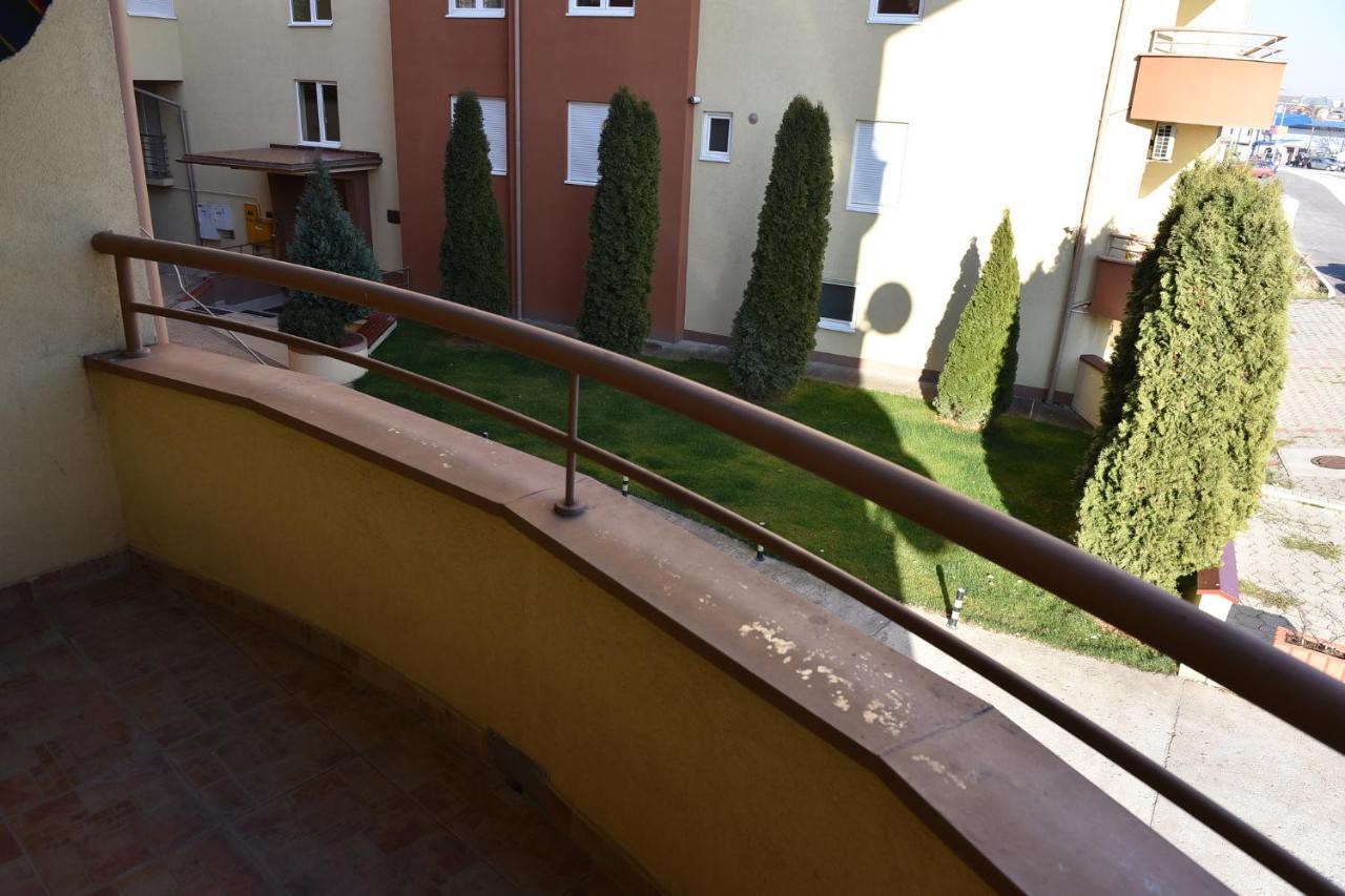 Mb Apartments Jagodina Bagian luar foto
