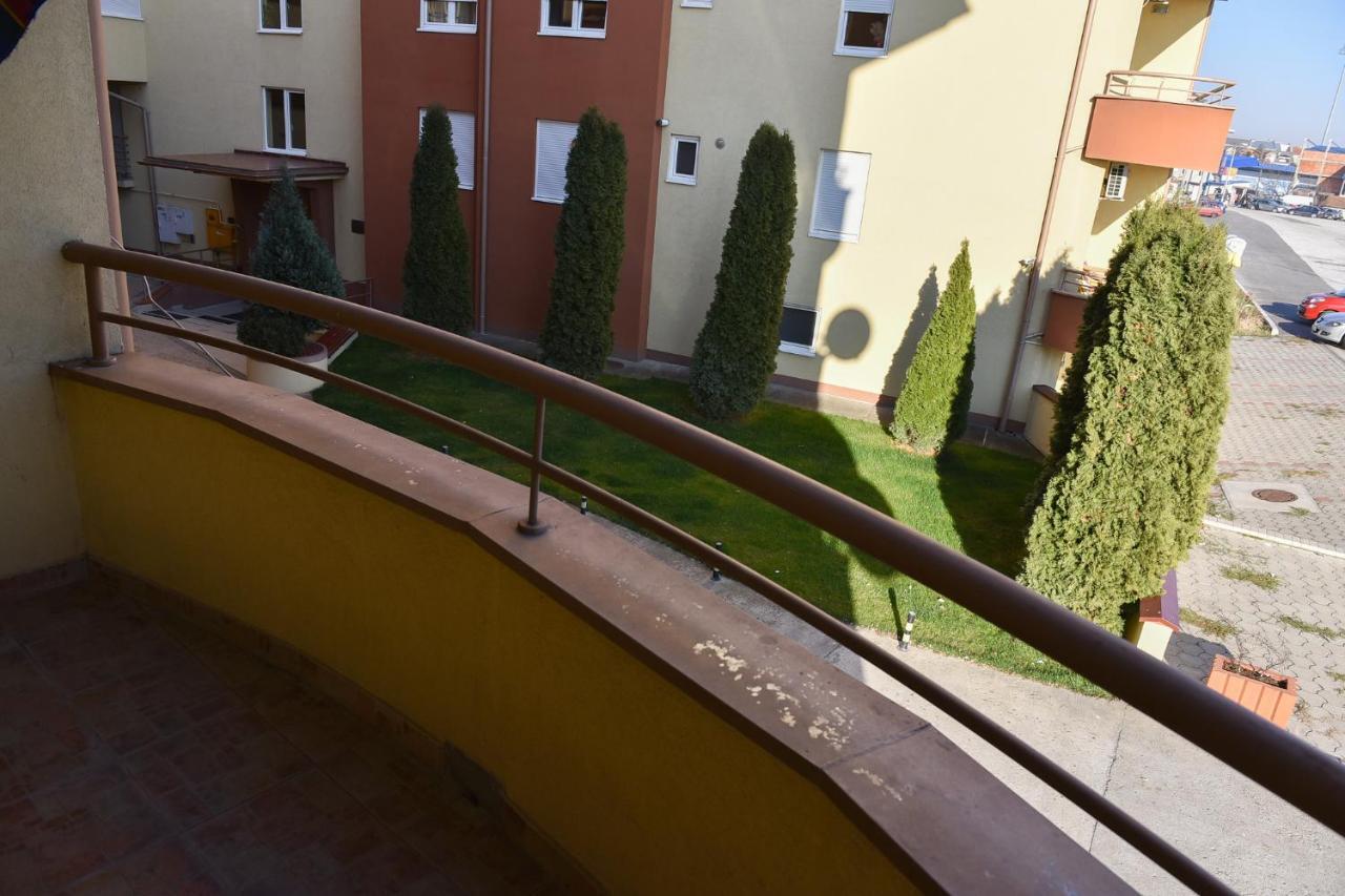 Mb Apartments Jagodina Bagian luar foto